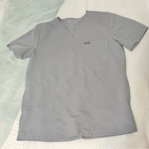 Figs men’s scrub top